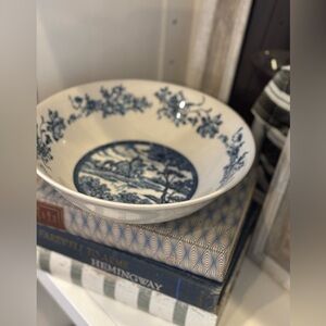 Vintage Mayfair Pottery Ceramic Bowl. Japan Small Chip | Blue | 8.25”